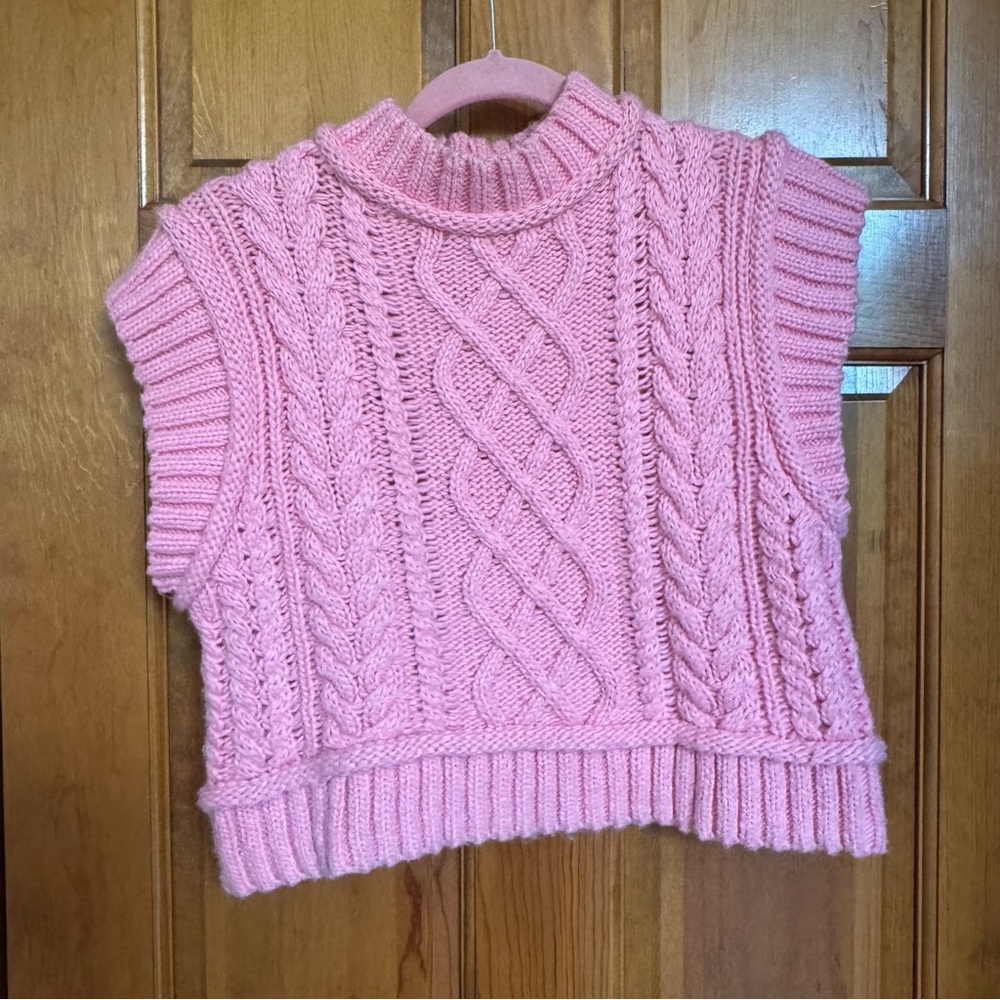 Zara Pink Cable Knit Crop Sleeveless Turtleneck Sweater Vest